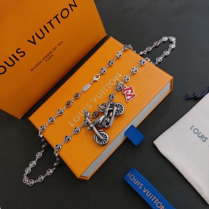 Louis Vuitton Necklaces